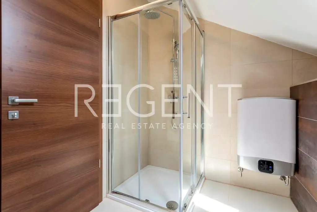 Podstrana - Trojizbový byt s terasou