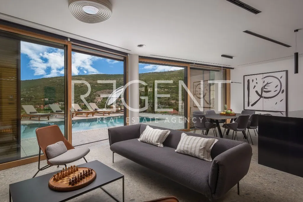 Dubrovník - Elegantná vila moderného dizajnu 394 m2