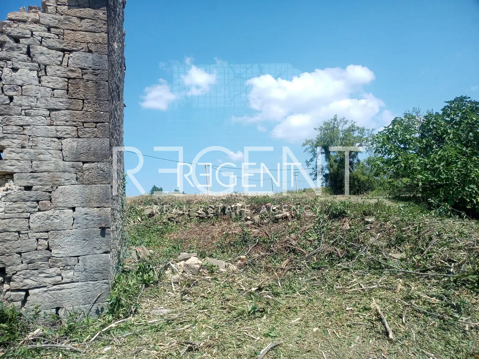 Istrie, Završje - Terrain à bâtir et agricole de 7800 m2