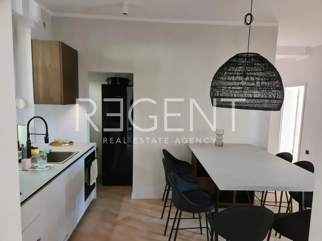 Opatija, Centrum - Luxusní čtyřpokojový byt 110 m2, pronájem