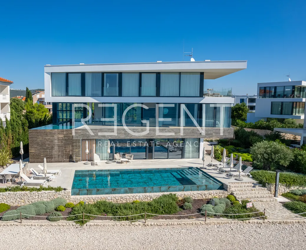 Zadar, Sukošan – Prestižní luxusní vila 585 m2