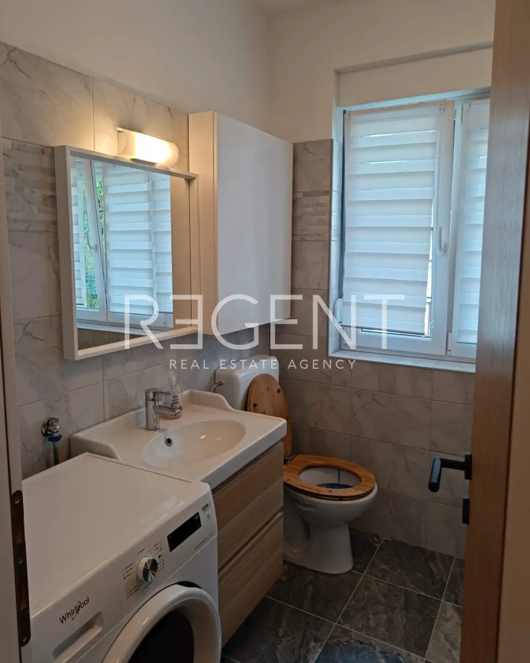 Zagabria, Maksimir - Appartamento con due camere da letto completamente ristrutturato con balcone.