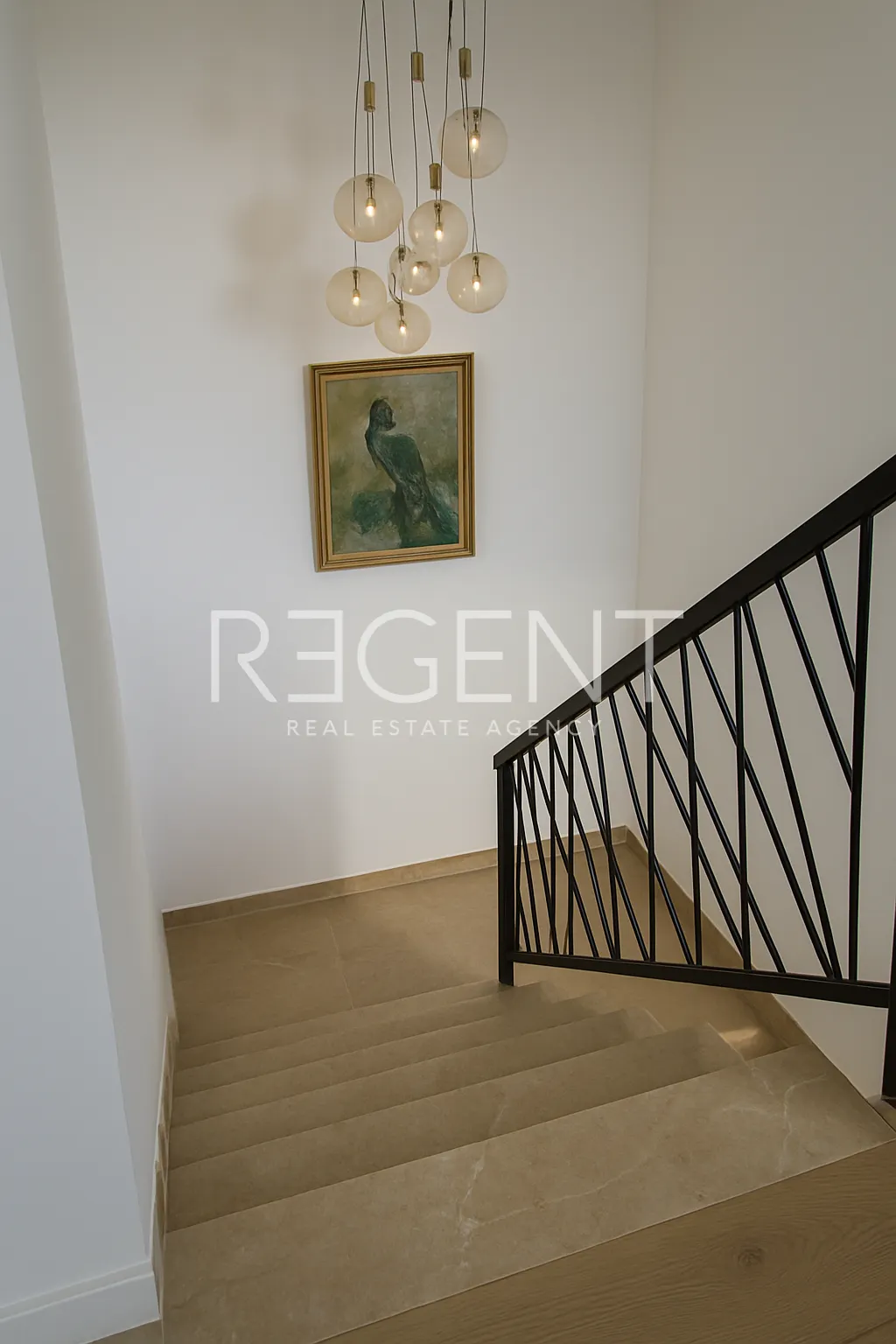 Šolta, Rogač – Moderna vila s bazenom, wellnessom, saunom i teretanom