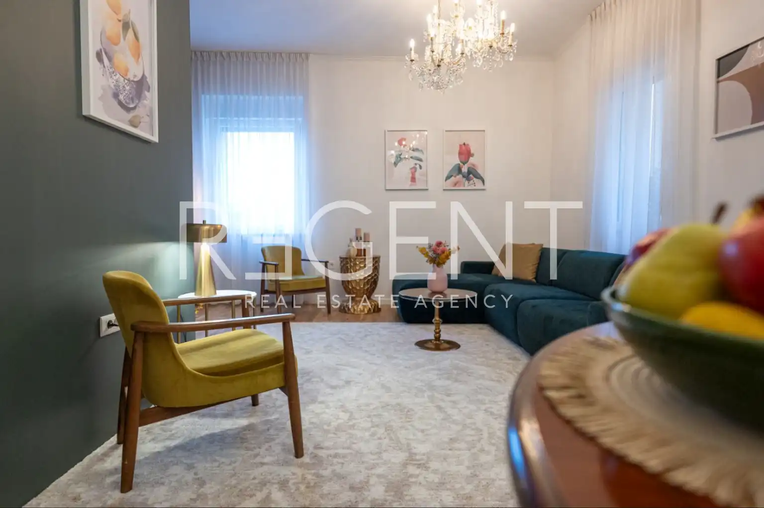 Záhreb, Kvaternikov trg - dvojizbový byt 58 m2 prenájom