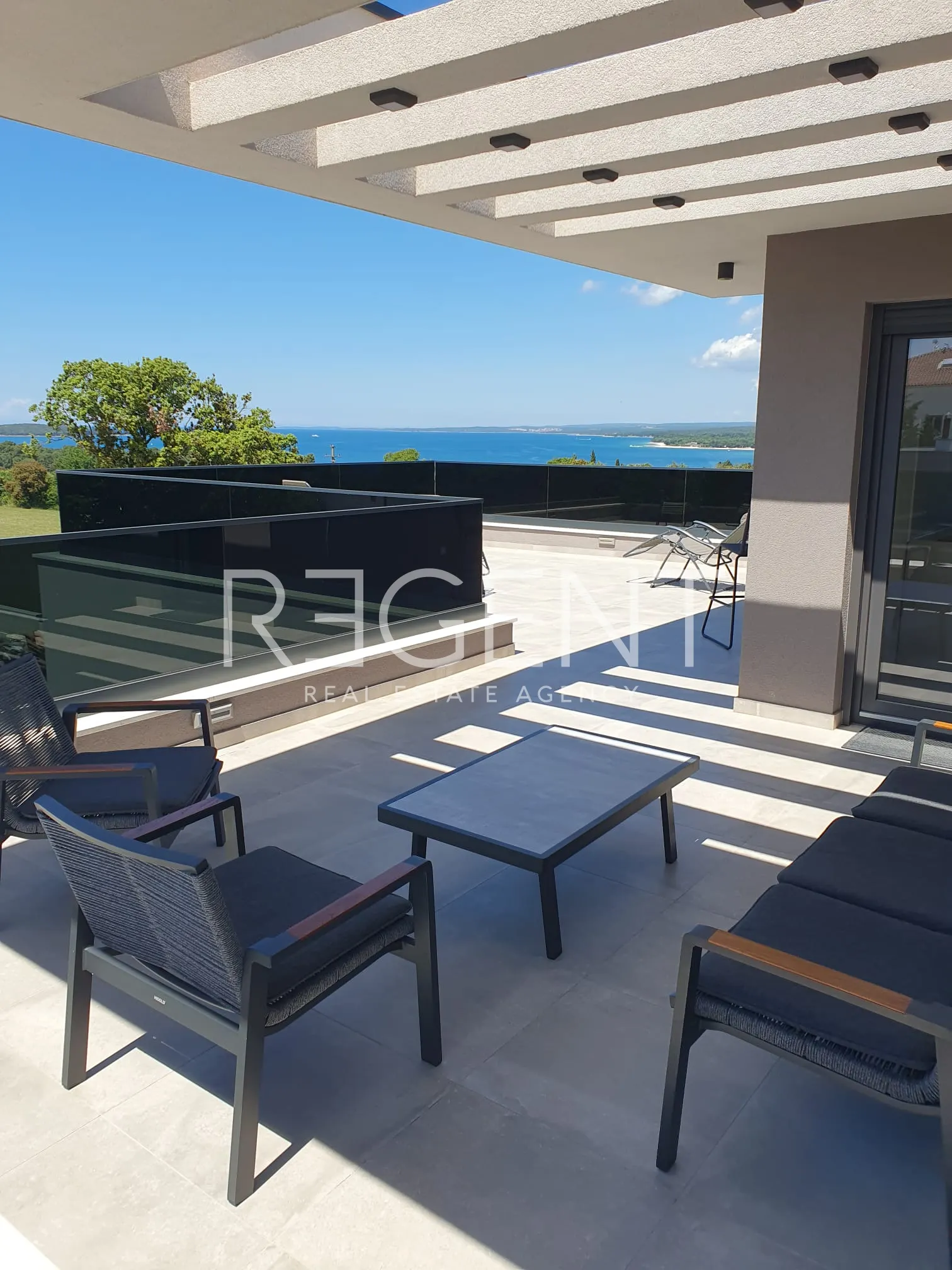 Istria, Pola - Villa di lusso di 250 m2 con vista su Brioni
