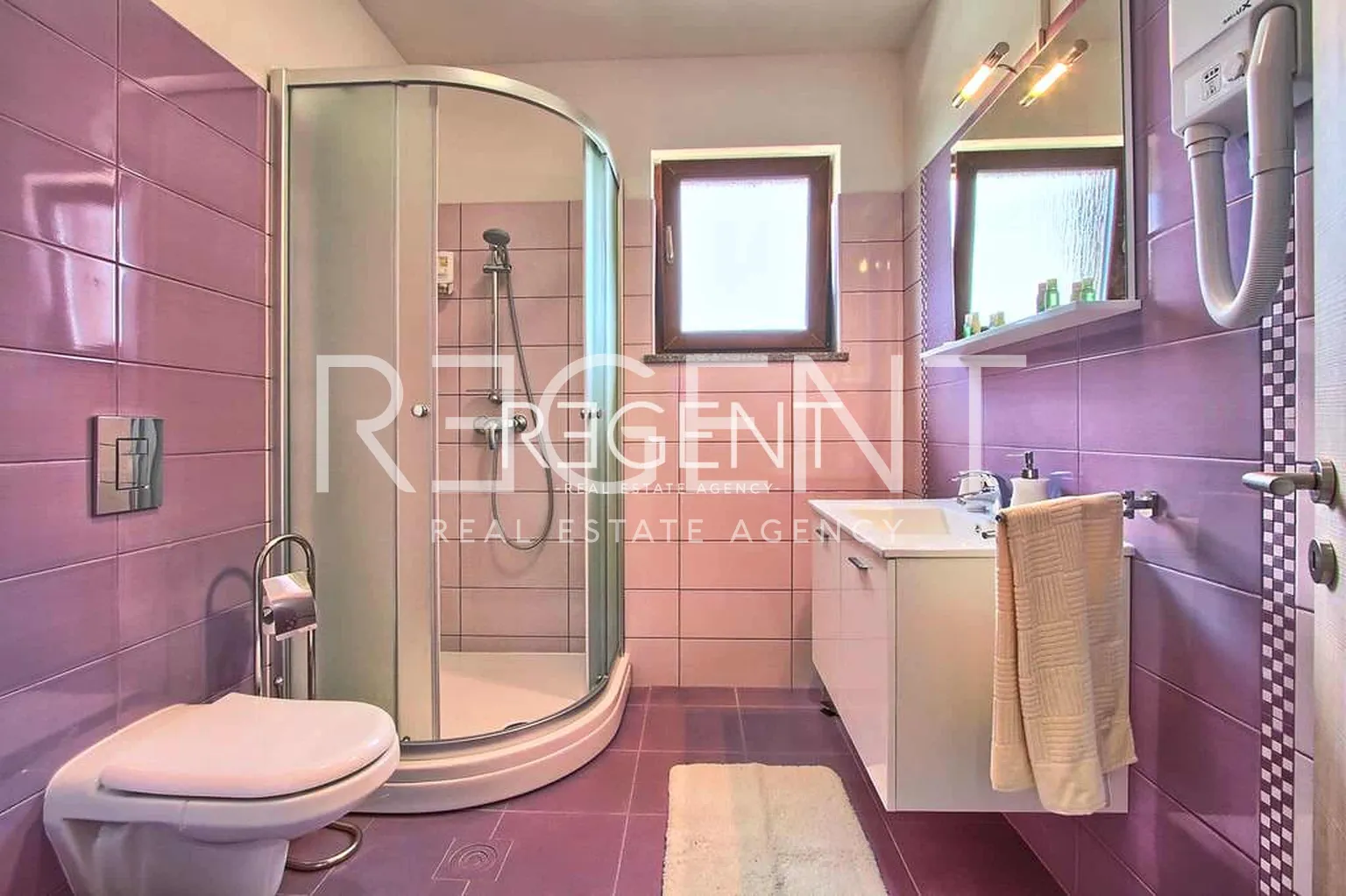 Istria, Pola – Splendida casa familiare di 294 m2