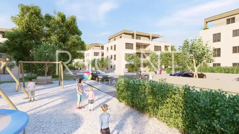 Spalato, Kaštela - Appartamento con tre camere da letto con terrazza di 109 m2 NUOVA COSTRUZIONE