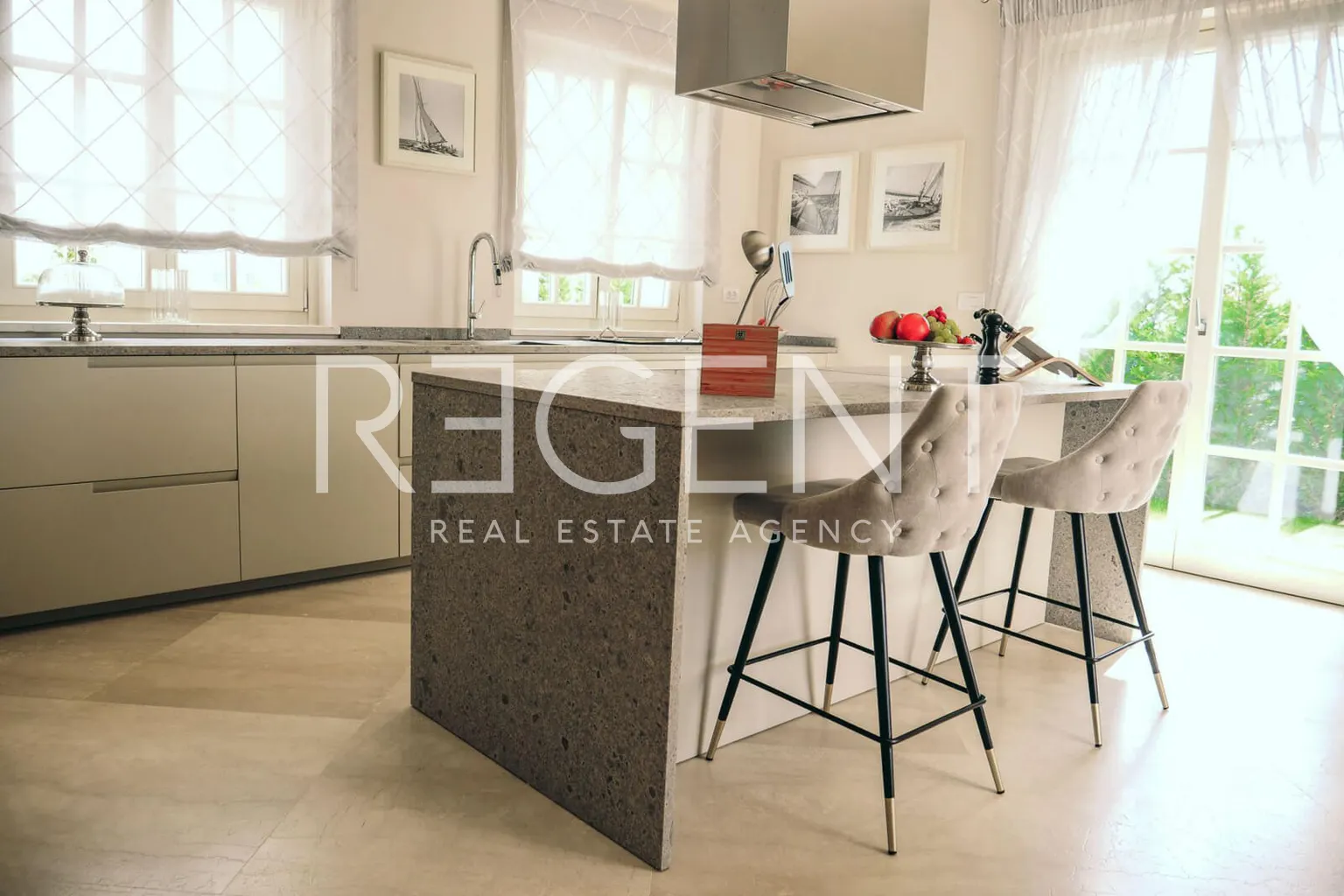 Istra, Vabriga - Raskošna i elegantna vila 288 m2