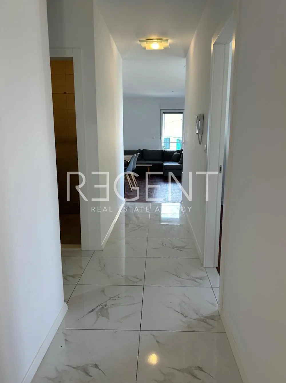 Split, Marjan - Trosoban stan s vrtom 112 m2