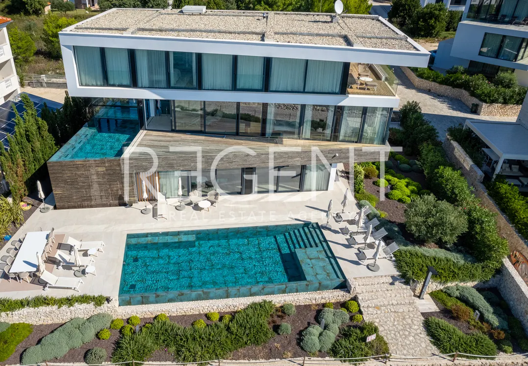 Zadar, Sukošan – Prestižní luxusní vila 585 m2