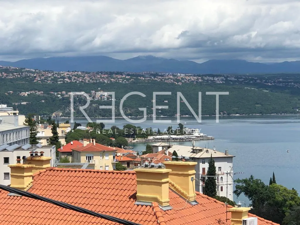 Opatija, Centrum - Luxusní čtyřpokojový byt 110 m2, pronájem
