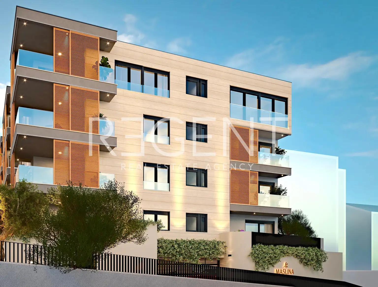 Split, Visoka - Two-bedroom apartment with a garden on the ground floor