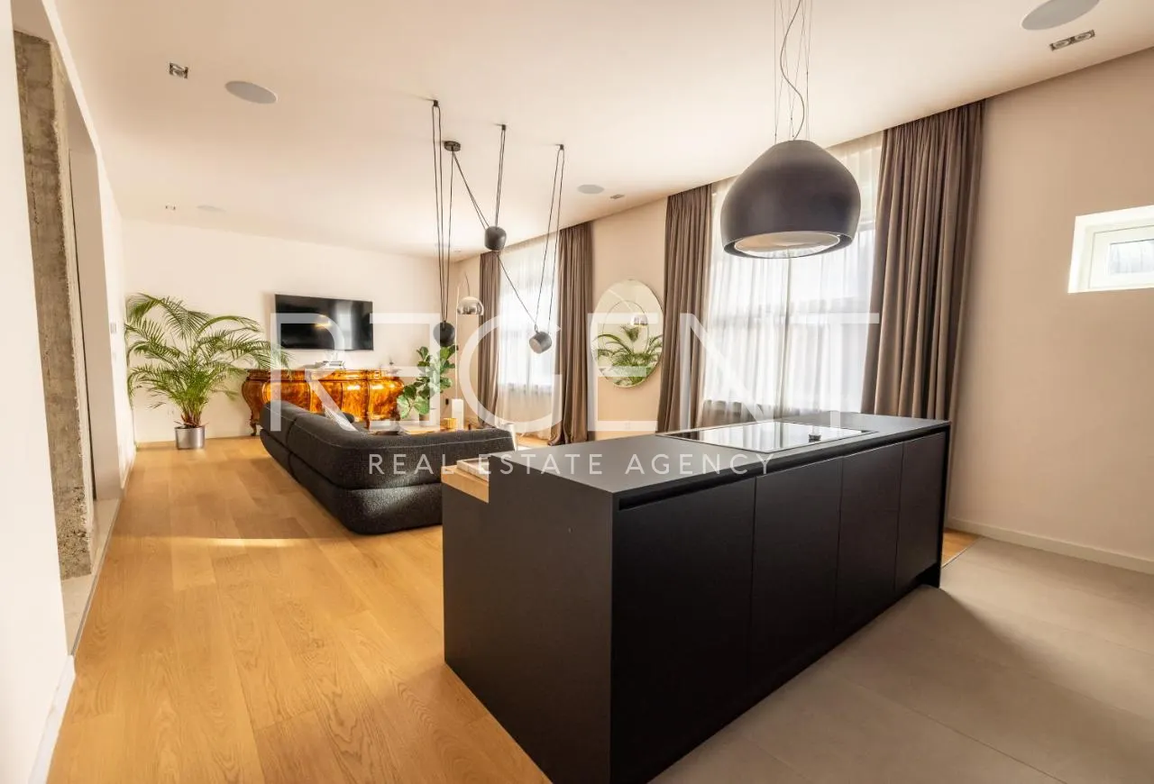 Záhreb, Centrum - luxusný dvojizbový byt v prísnom centre 90 m2