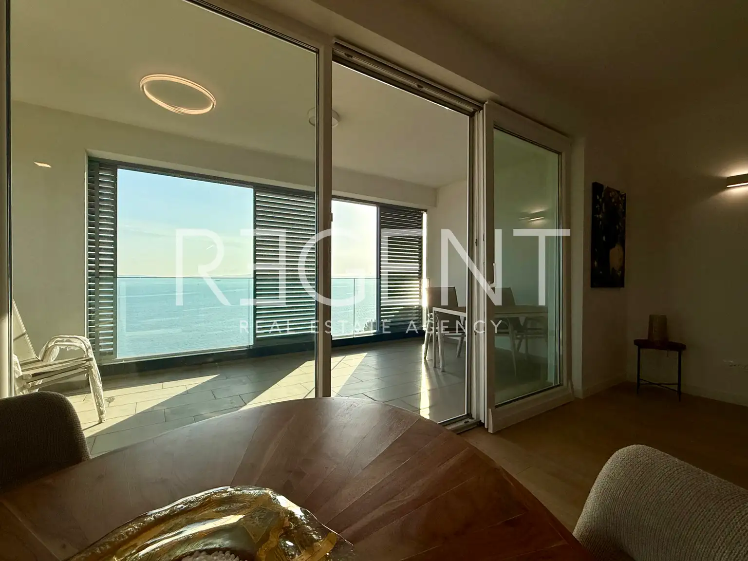 Split, Duilovo - Zwei-Zimmer-Wohnung mit Loggia und Meerblick