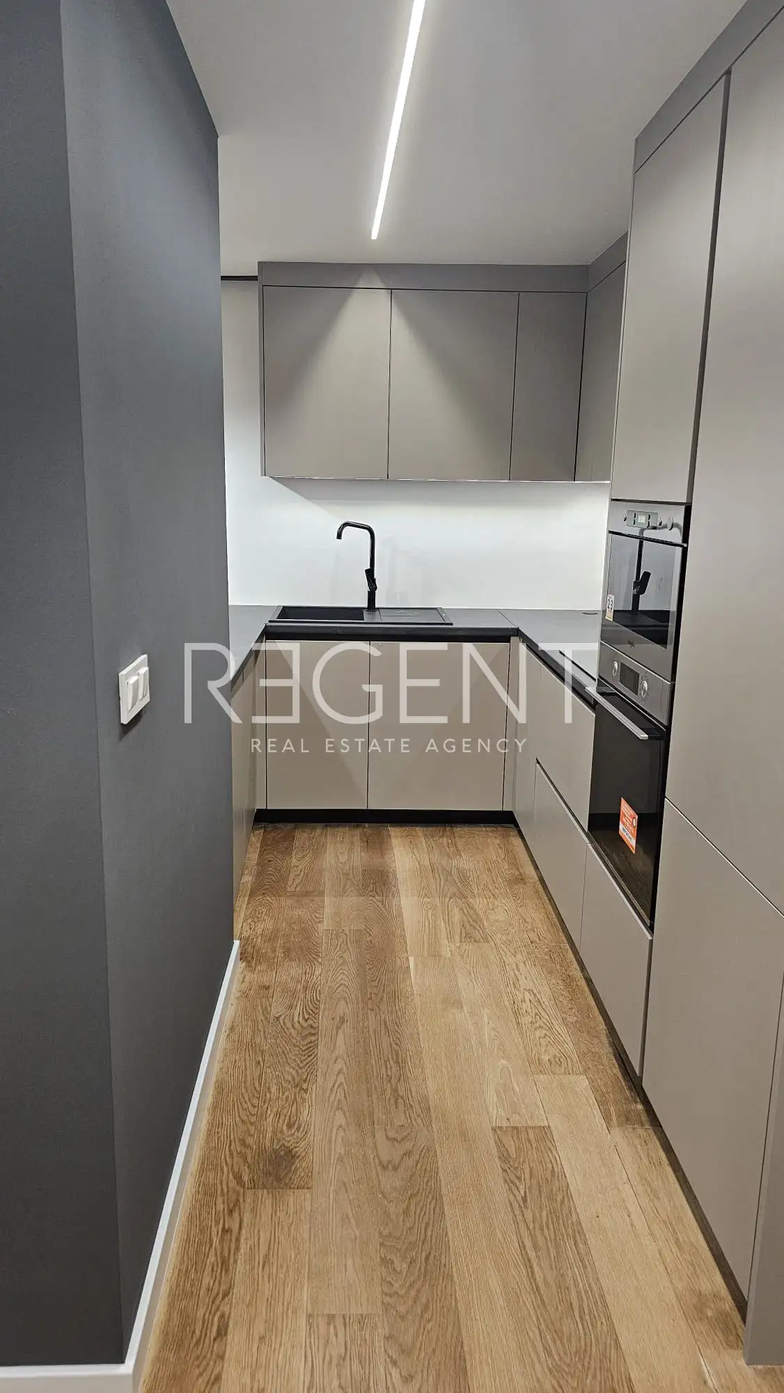 Zagreb, Donji Grad - Luxurious four-room apartment in the center