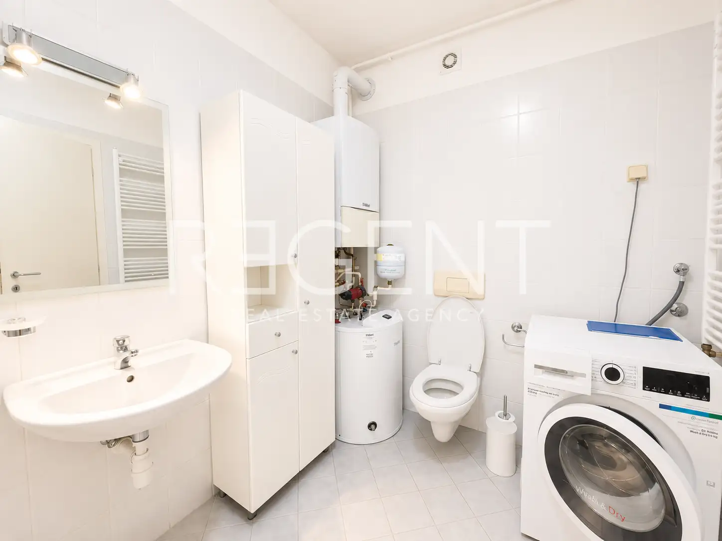 Stanovanje 145 m², center Zagreba — 2 terasi, parkirišče, opremljeno