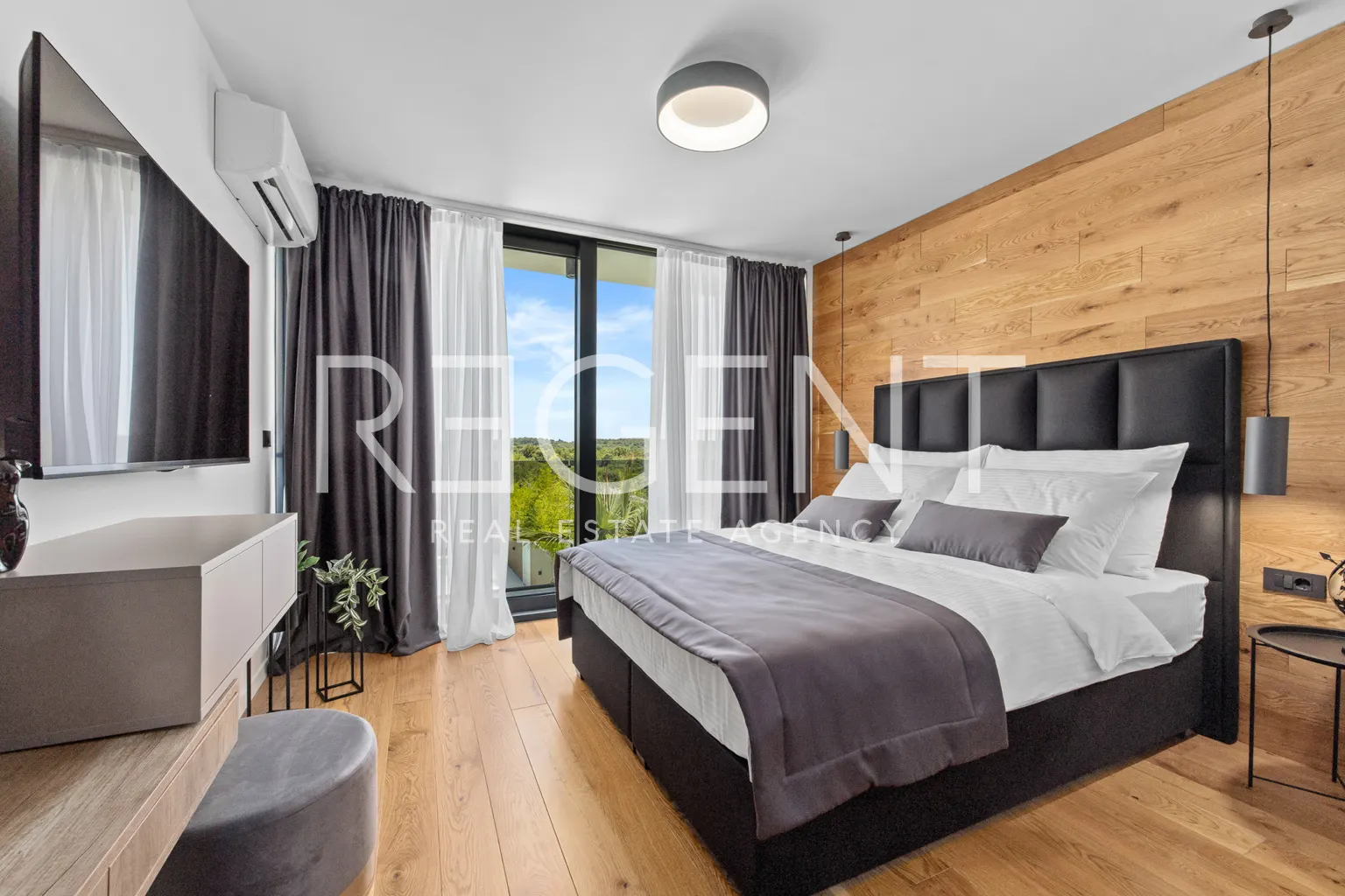 Istrie, Medulin - Nádherná moderní vila 220 m2