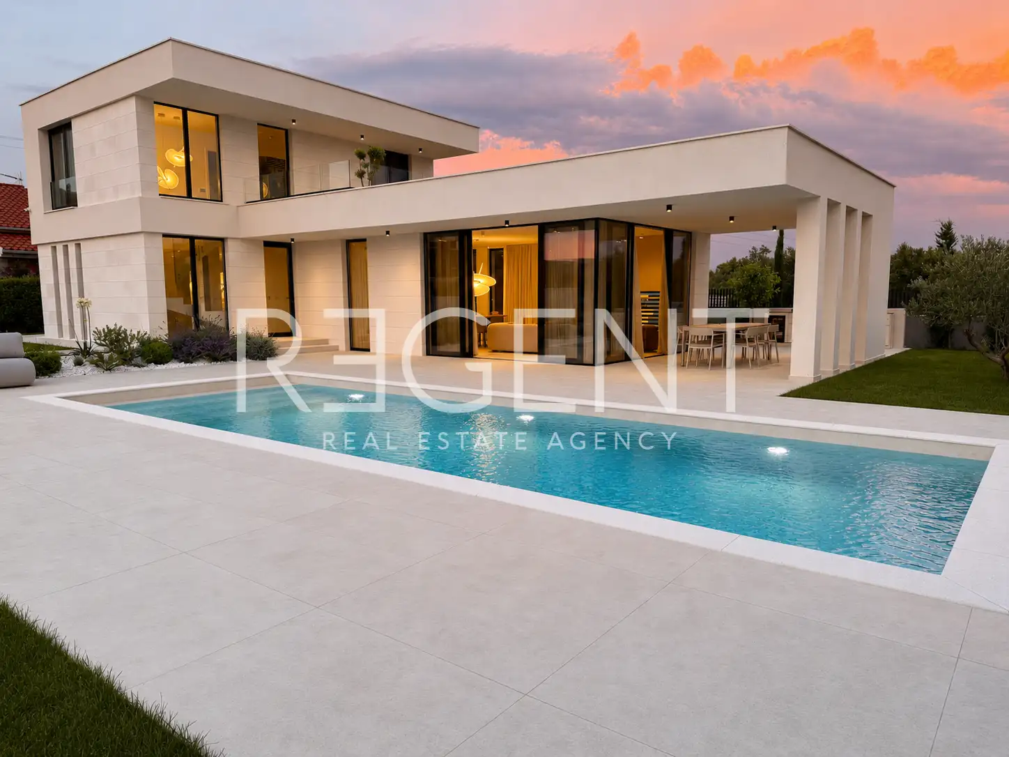 Turanj, Vila 180 m²— grijani bazen, pogled na more, 350 m od plaže