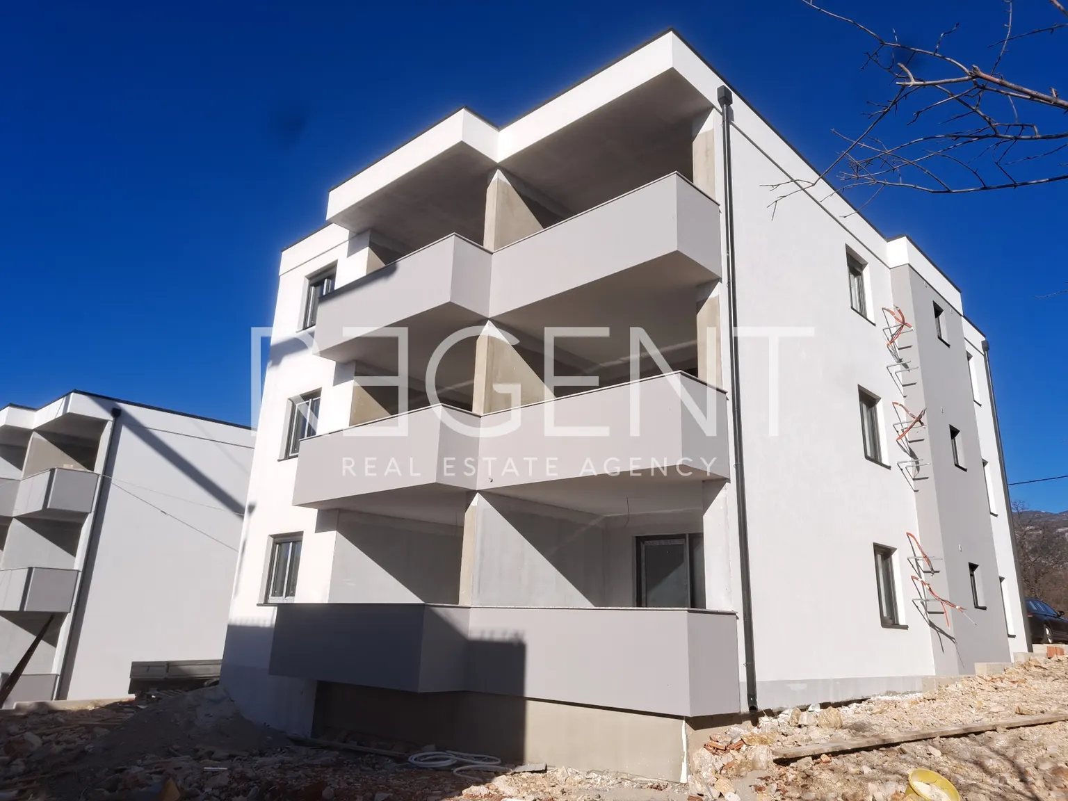 Novi Vinodolski - Appartement moderne de trois pièces dans un endroit calme 67 m2