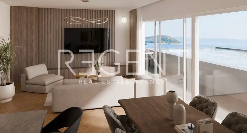Split, Meje - Penthouse s bazenom i pogledom na more 196,68m2 NOVOGRADNJA