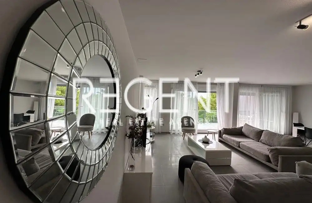 Split, Podstrana - Wohnung 105 m2 zu vermieten, Neubau, langfristig