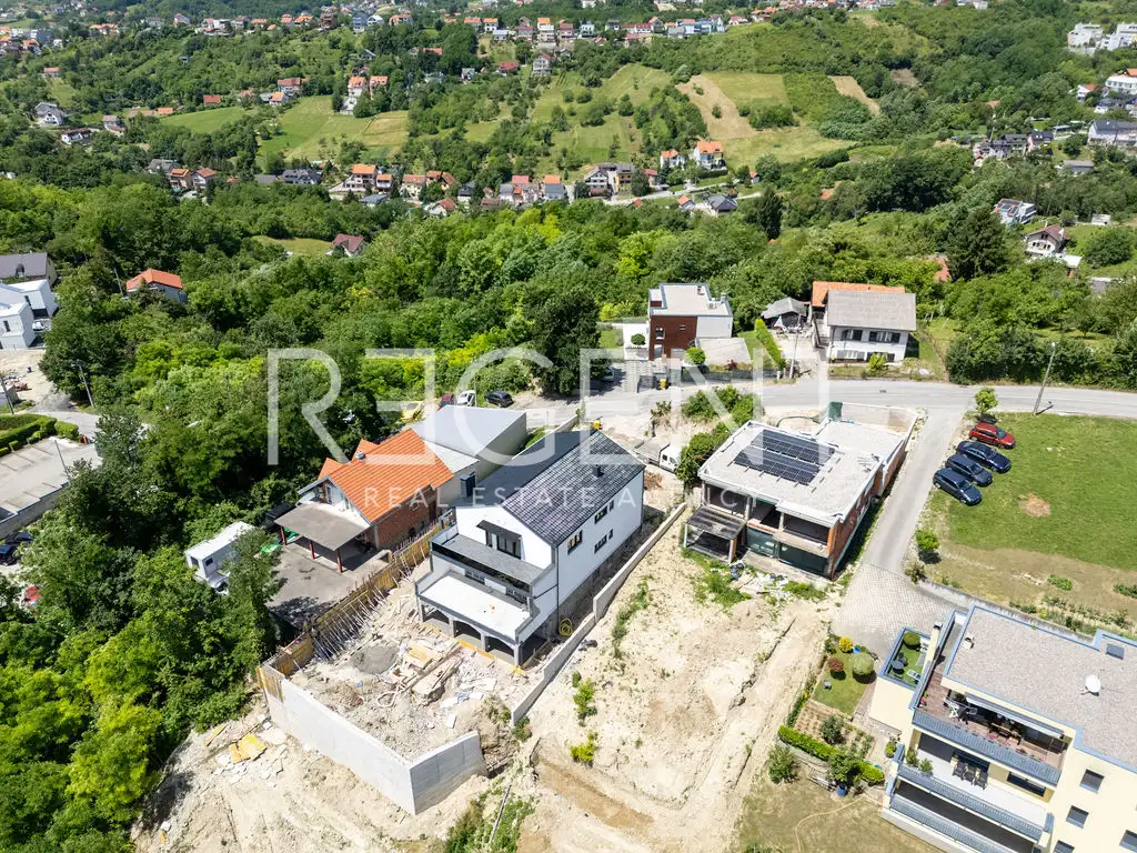 Zagabria, Perjavica - attico con vista sulla città