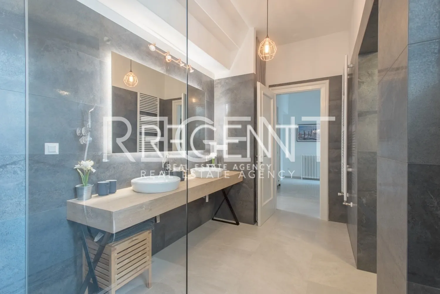 Zagreb, Draškovićeva- Četverosoban stan 120 m2, Najam