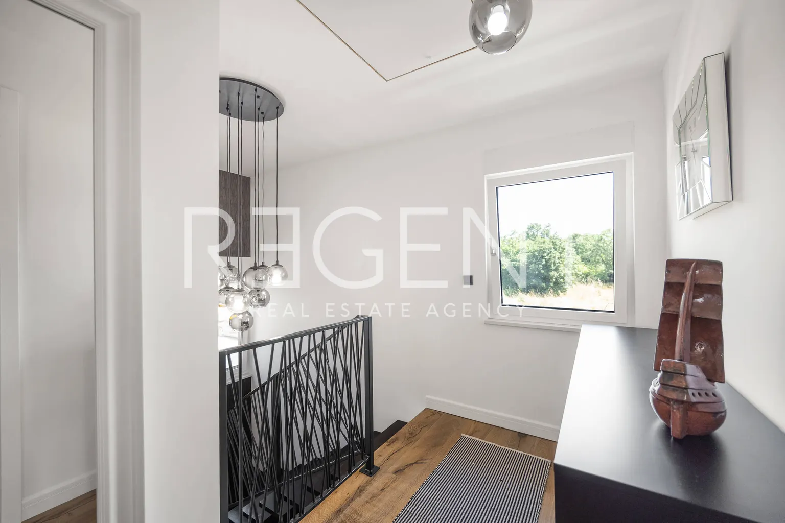 Istra, Krnica – Kuća s bazenom na parceli 780 m2