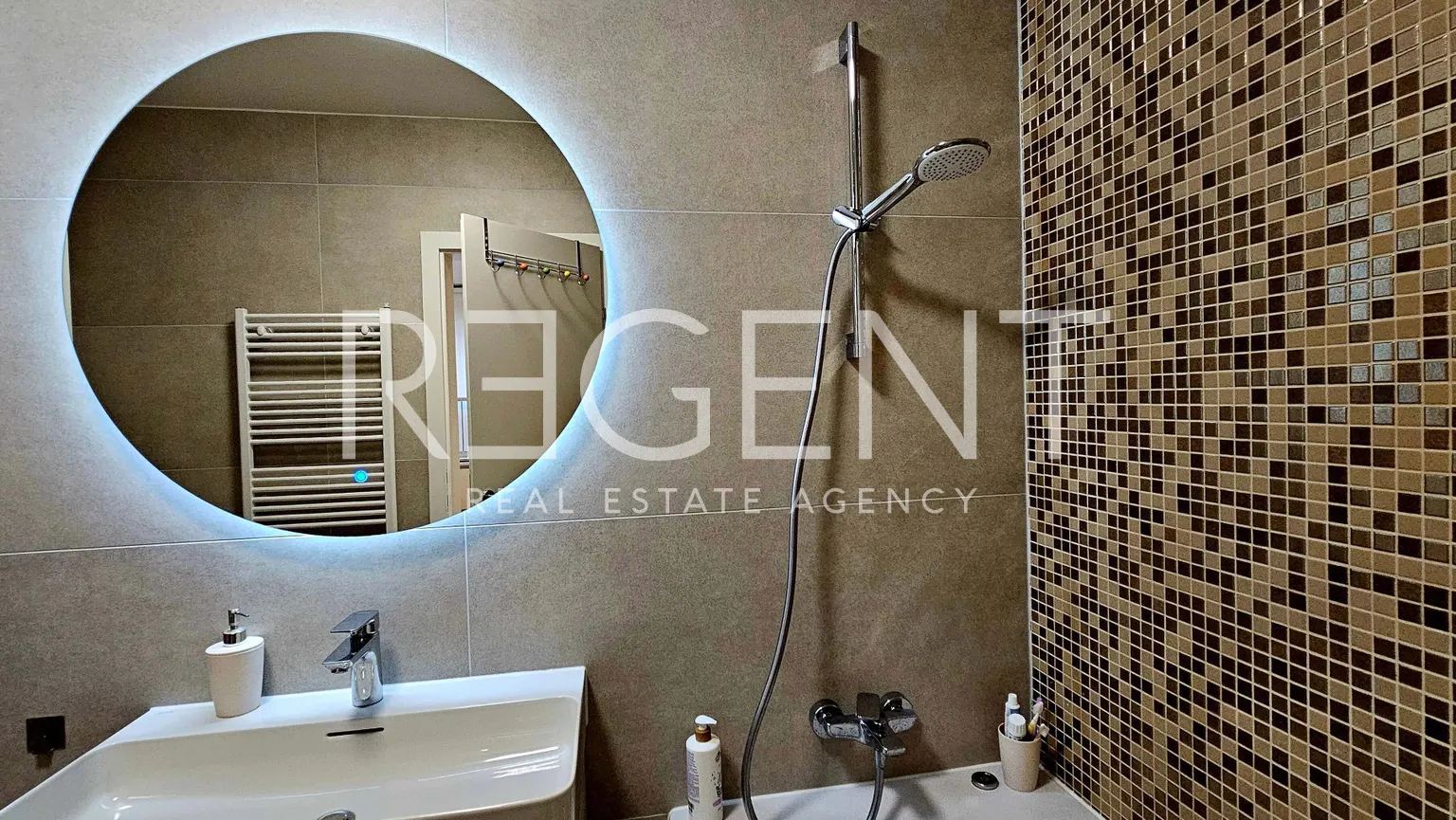 Záhřeb, Trešnjevka - moderní třípokojový penthouse s garážovým stáním 92 m2 novostavba