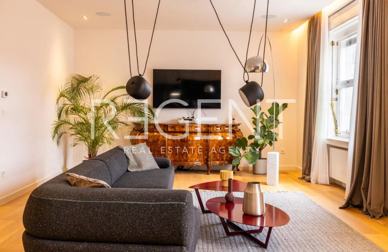 Záhreb, Centrum - luxusný dvojizbový byt v prísnom centre 90 m2