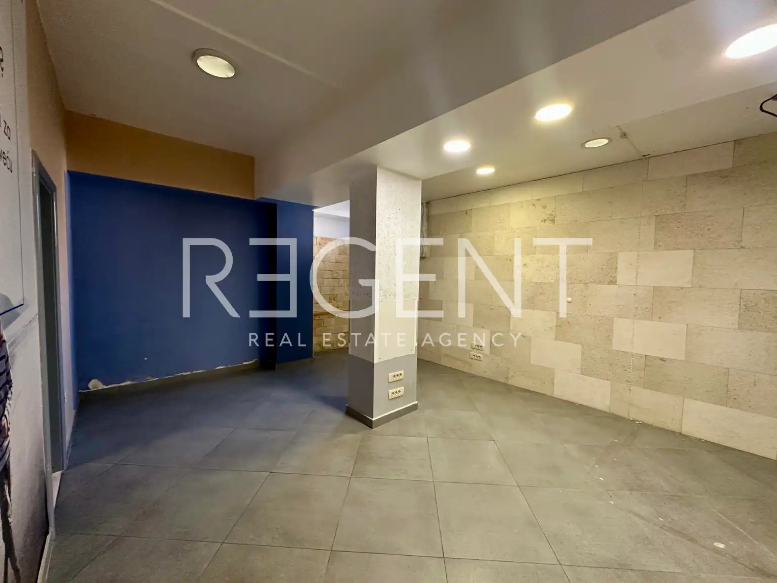 Split, centrum - komerční prostor pro různé účely 137 m2