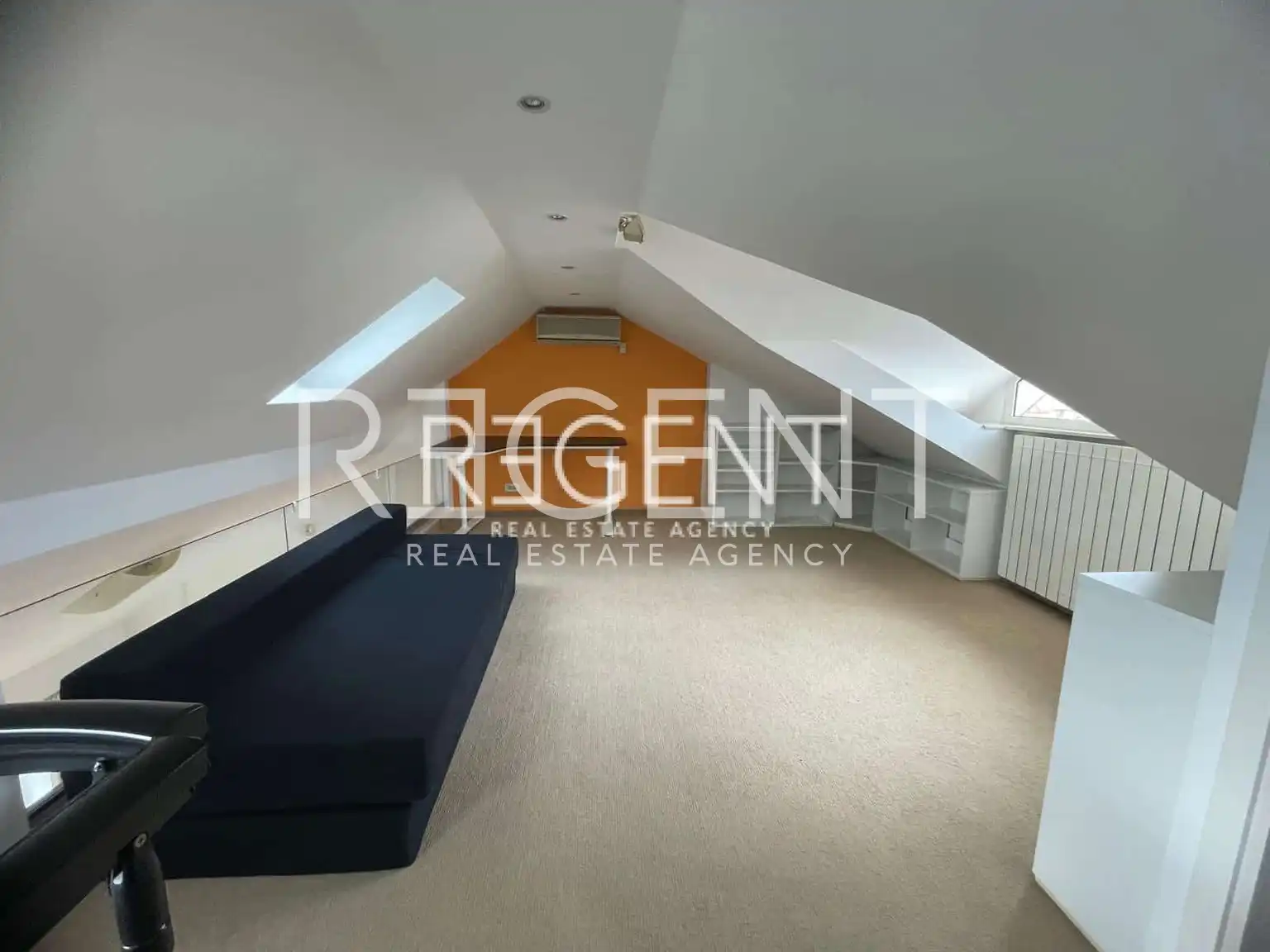 Zagreb, Kvaternikov Trg - Maisonette-Wohnung 150 m2 zu vermieten