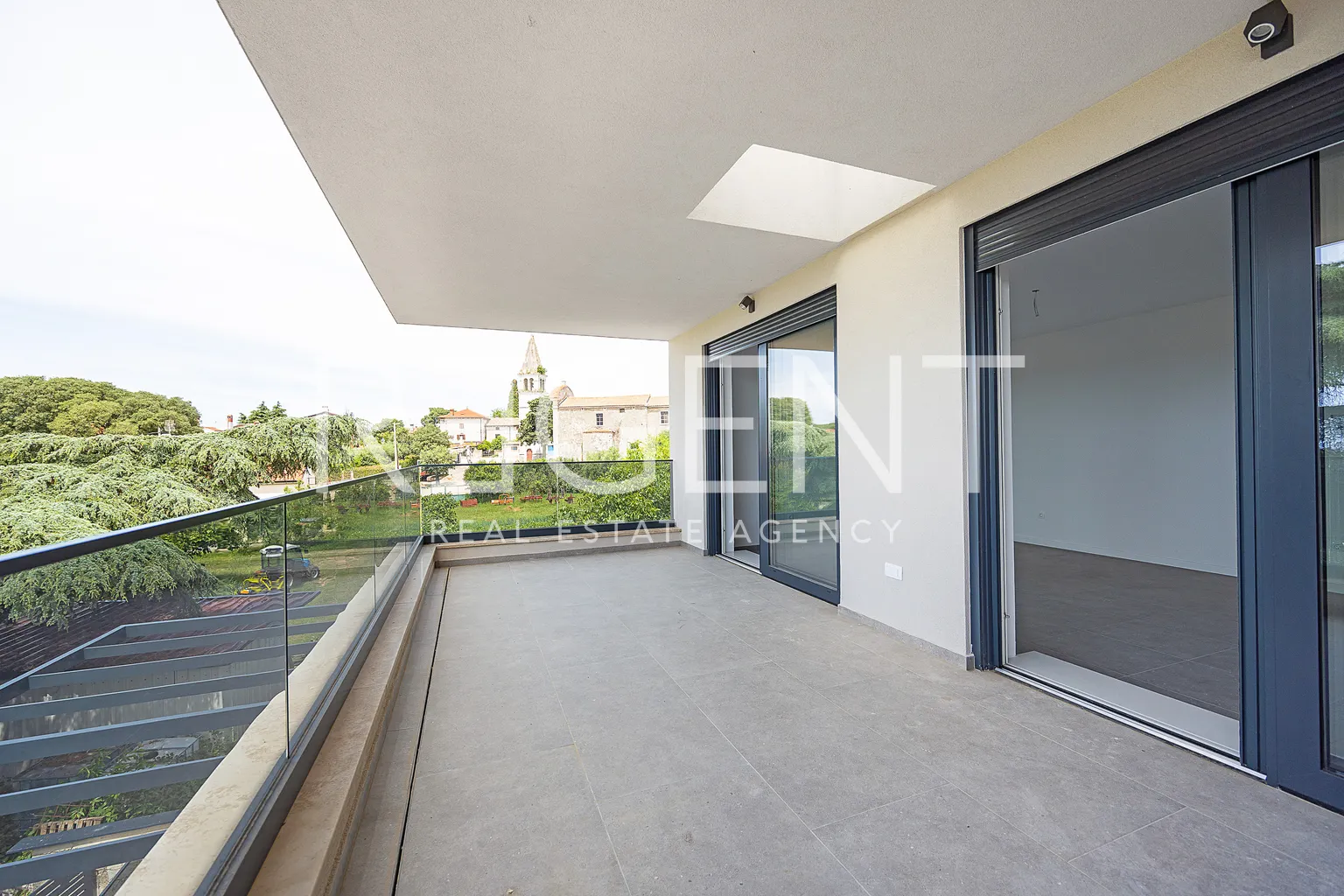 Istria, Tar - Attico esclusivo con terrazza panoramica in nuova costruzione 130 m2