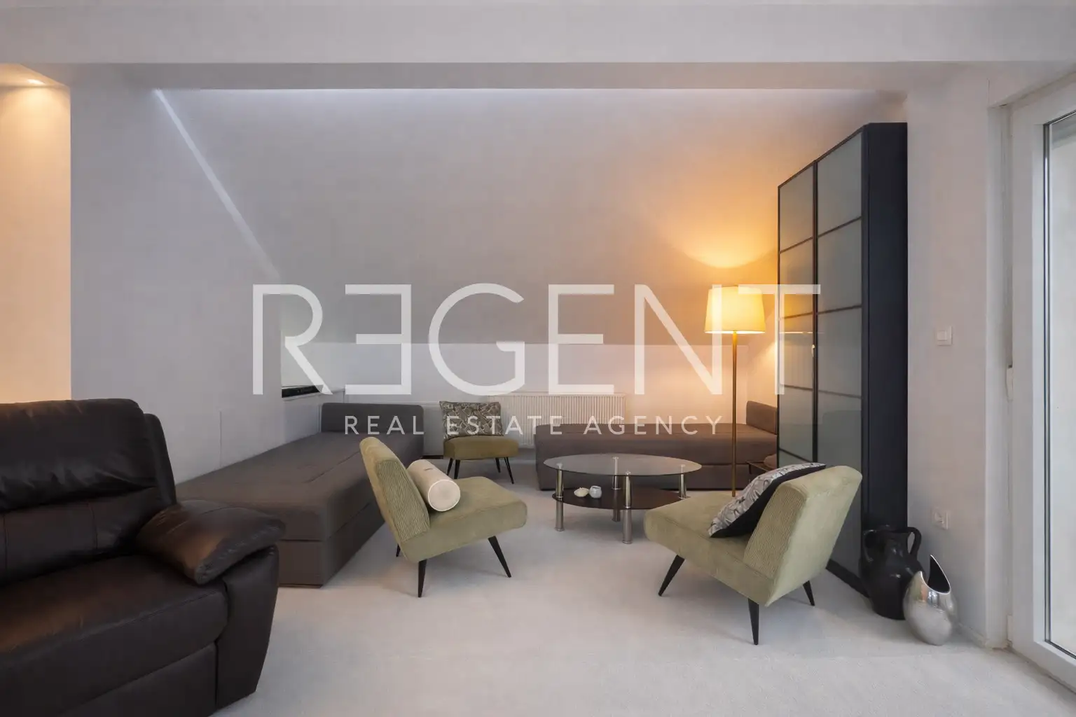 Zagreb, Malešnica - dvoetažan stan s parkirnim mjestom i vrtom