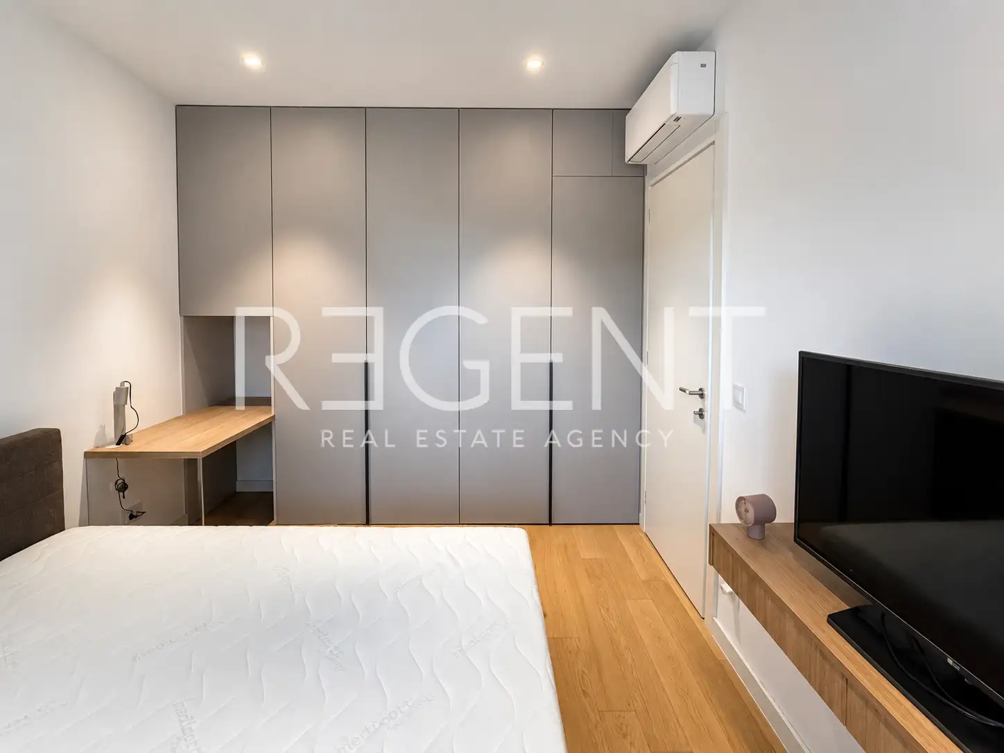 Zagreb, Donje Svetice – stan 60 m², lođa, lift, garaža, VMD