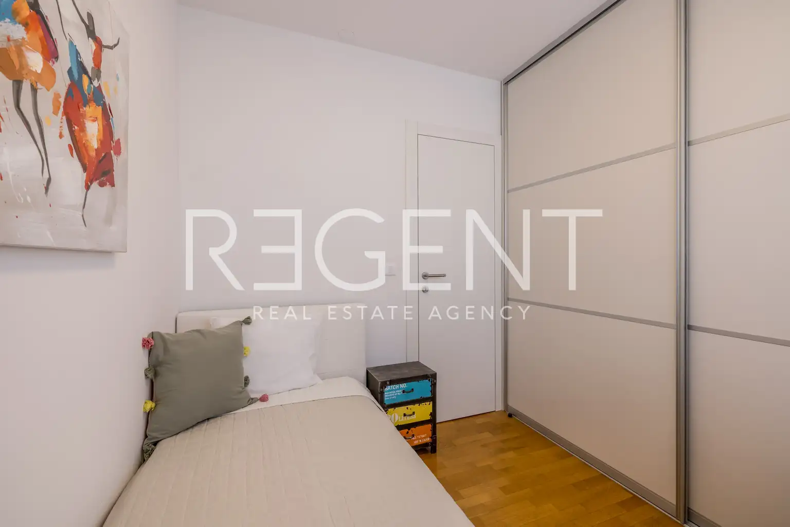 Spalato, Žnjan - Appartamento trilocale con loggia e vista mare