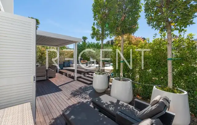 Rovinj - luxury villa with a pool, first row to the sea