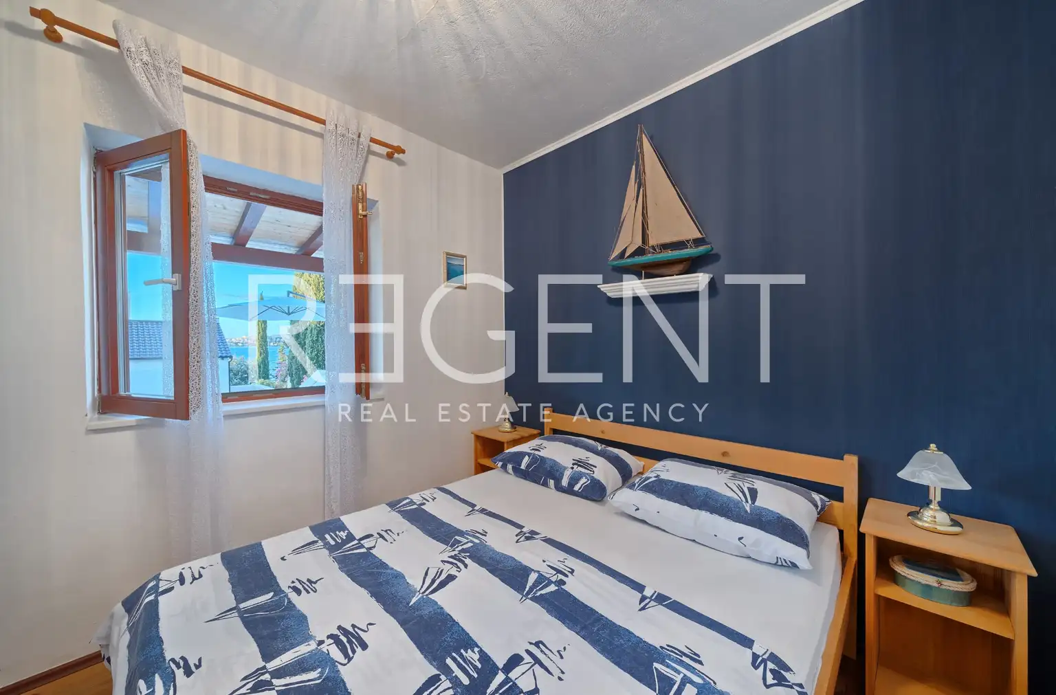 Rogoznica, Ražanj - Kamena villa s bazenom i pogledom na more