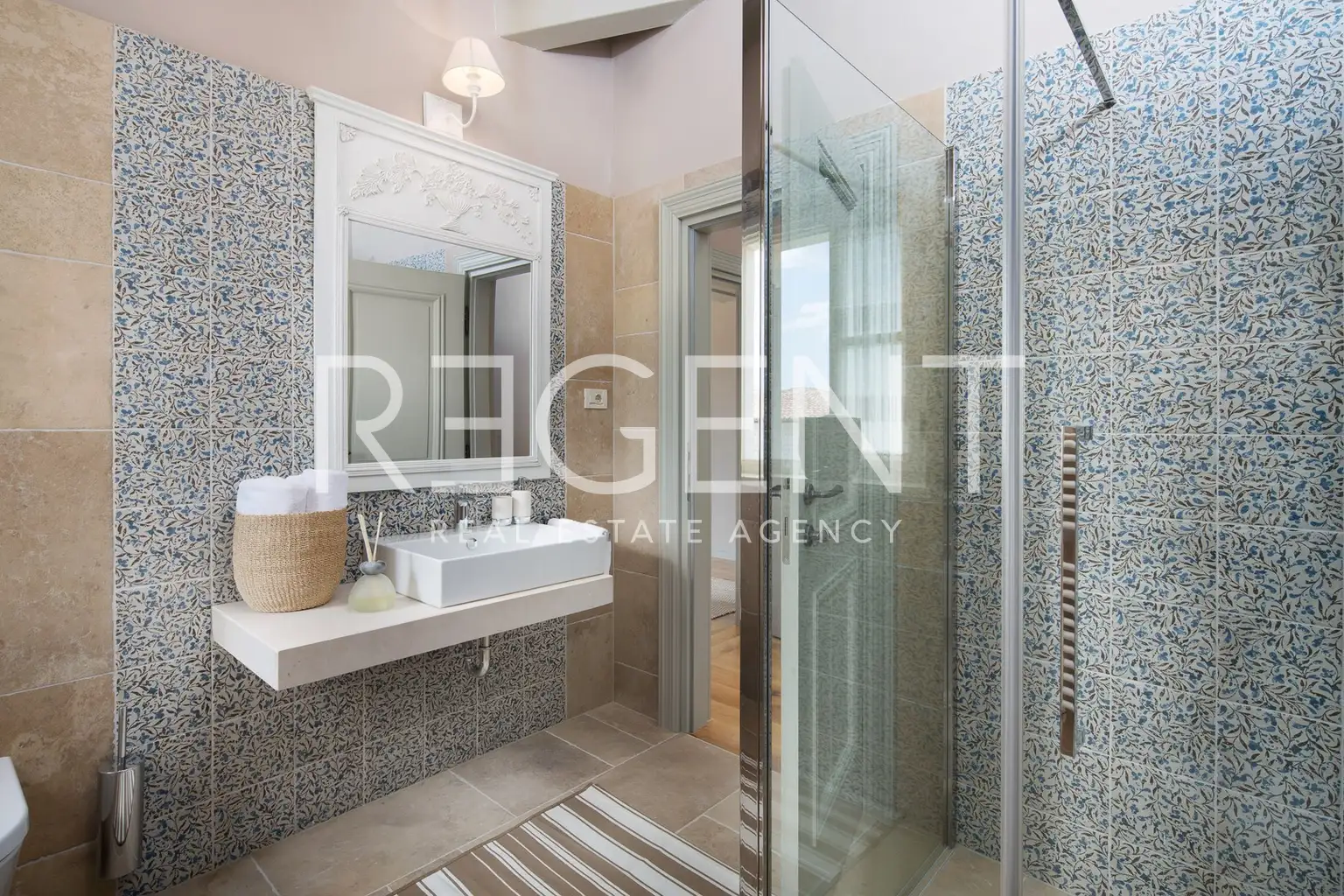 Istria, Poreč - Luxurious authentic villa in a prime location