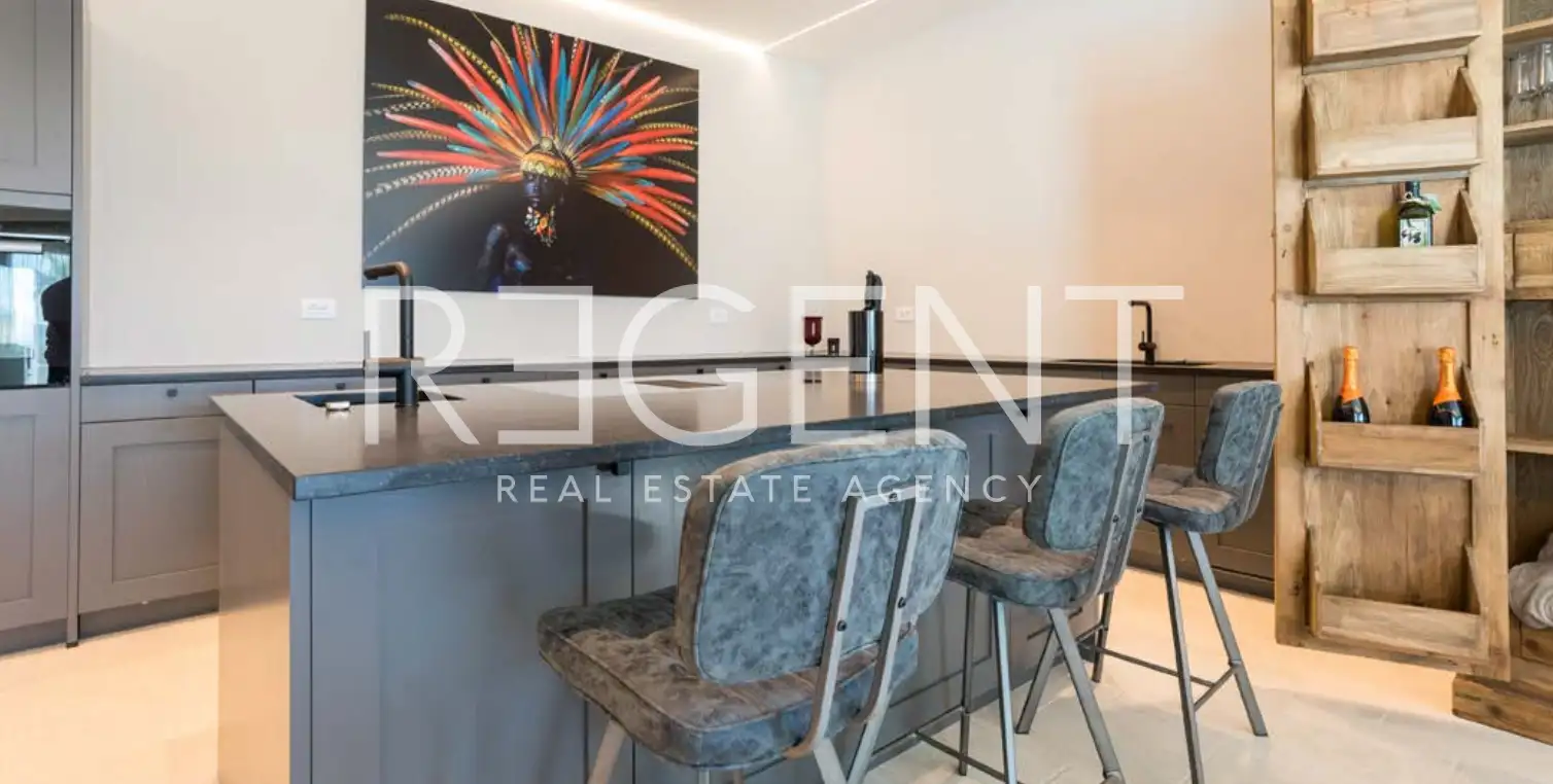 Zadar, Ljubač - Luxurious villa on the first row to the sea with a pool