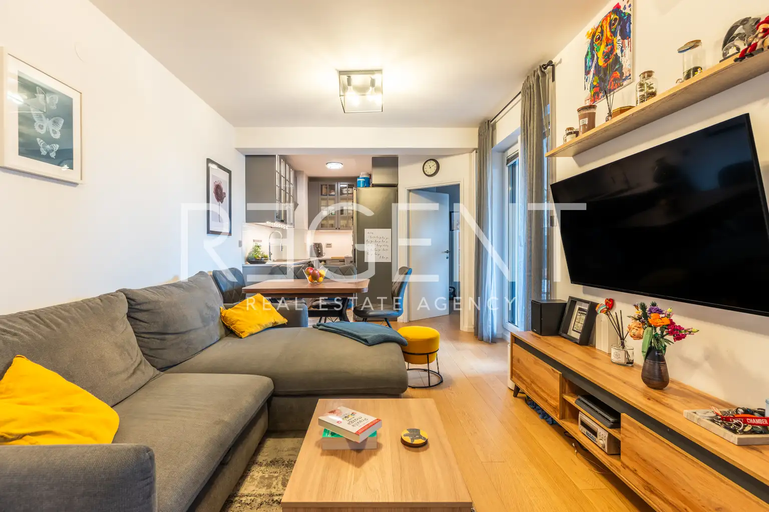 Zagreb, Voltino - Renoviran trosoban stan