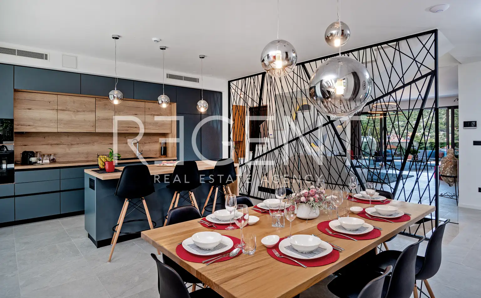 Marina Hills Resort — 3 vile s bazenom, 12 soba i pogled na more