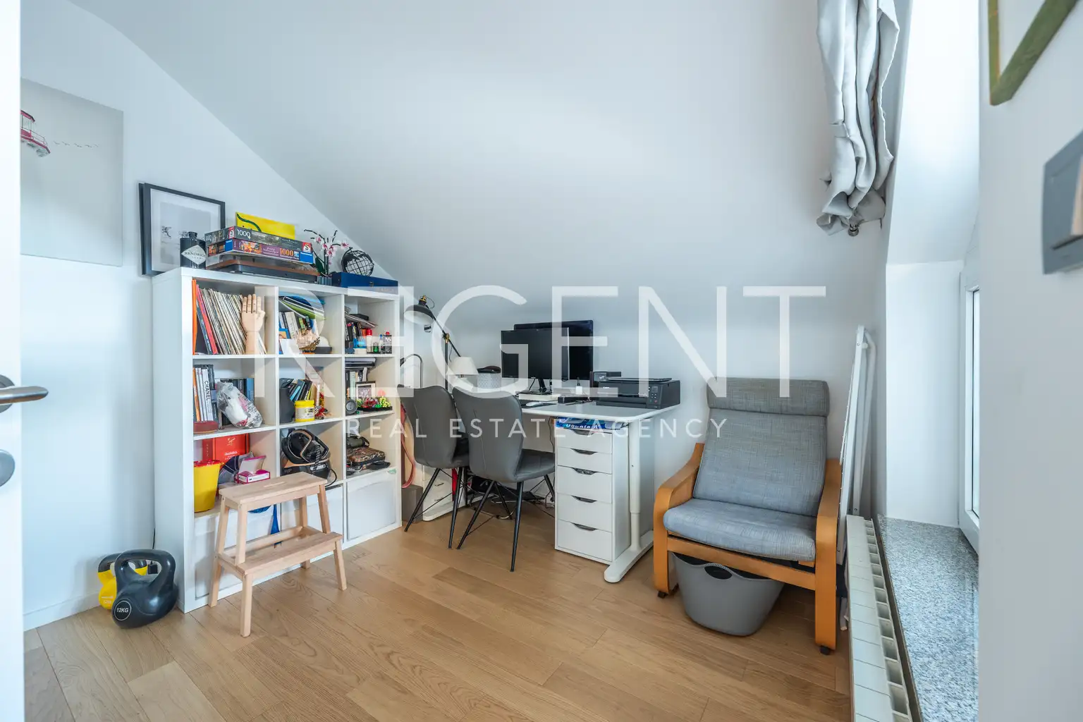 Zagreb, Voltino - Renoviran trosoban stan