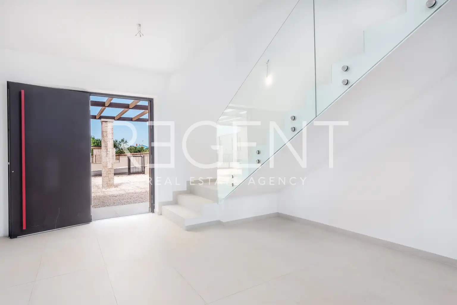 Istra, Labinci - Luksuzna vila s bazenom 303,34 m2