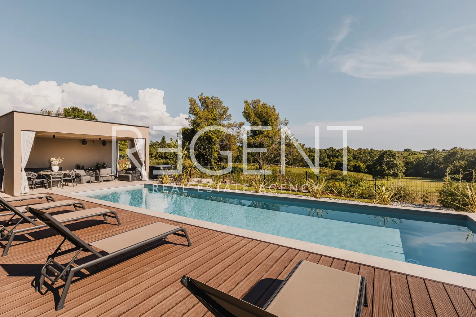 Istra, Vabriga – Moderna vila s bazenom u blizini mora