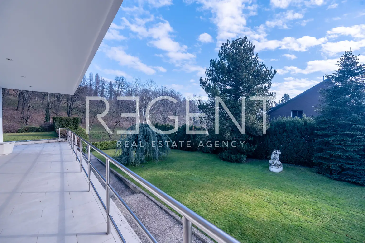 Zagreb, Šestine - Jedinstvena kuća s bazenom i velikim vrtom