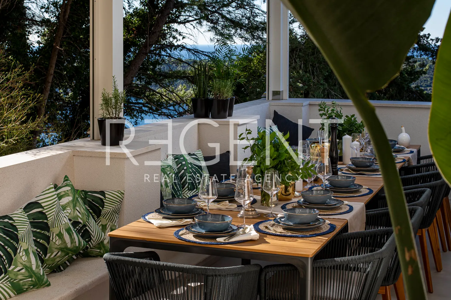 Dubrovnik - Impresivna vila s pogledom na more i grad Dubrovnik 500 m2