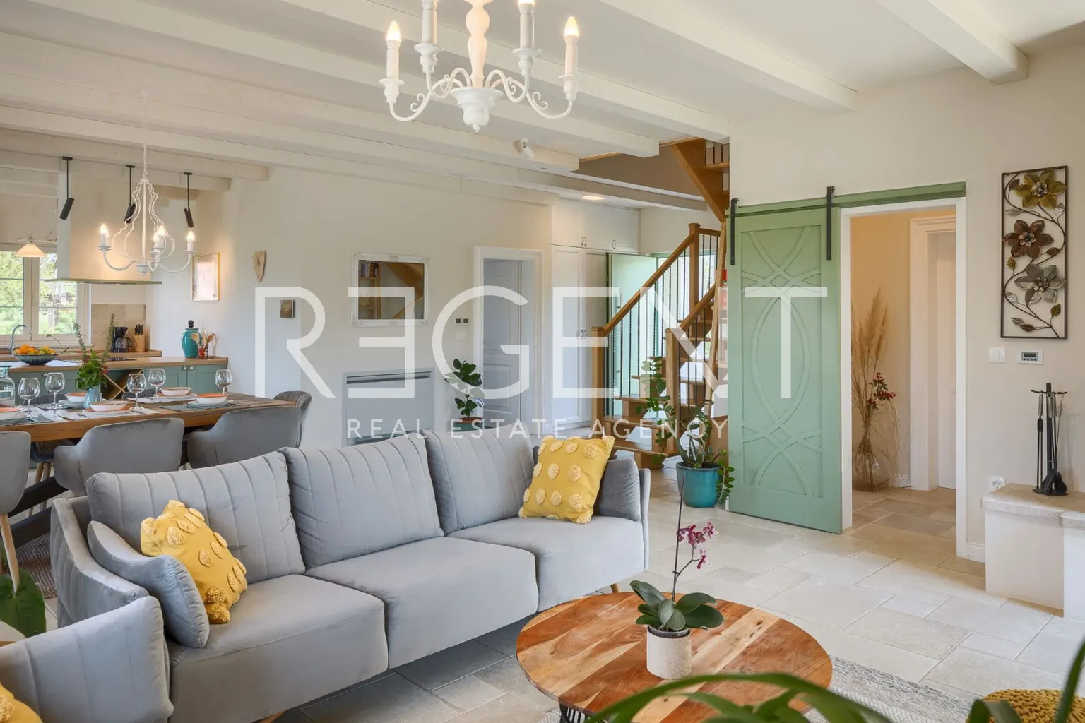 Istrie, Višnjan - Luxusní vila s bazénem a panoramatickým výhledem 170 m2