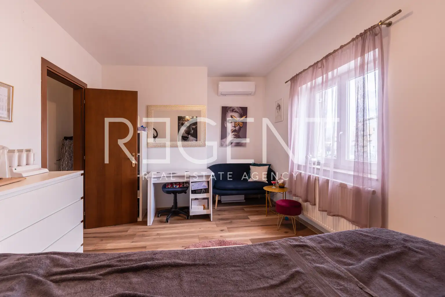 Zagreb, Lanište - Četverosoban stan s terasom i parkingom