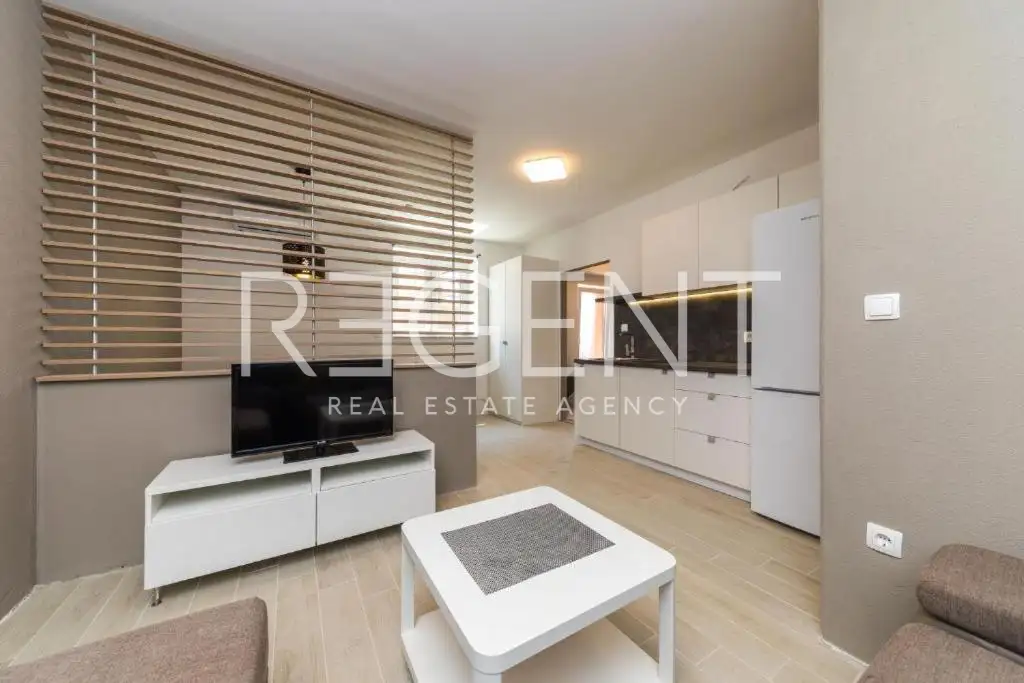 Makarska, Baška Voda - Apartamentowiec z 18 jednostkami mieszkalnymi